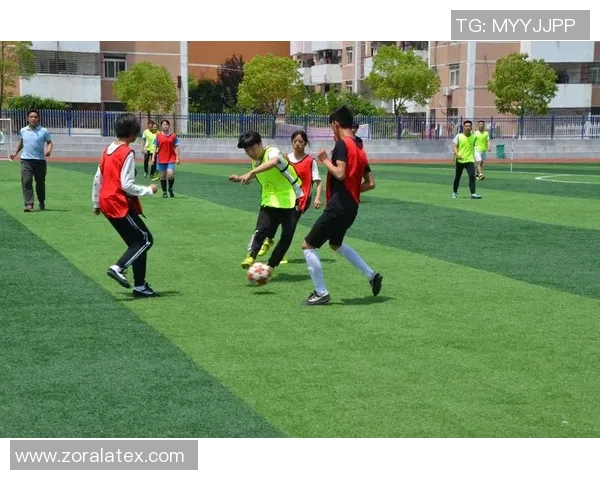 中考体育足球规则详解及注意事项助你轻松应对考试挑战