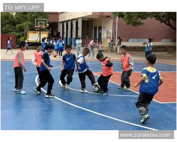 幼儿足球启蒙：在欢笑与奔跑中培养孩子的团队精神与运动能力