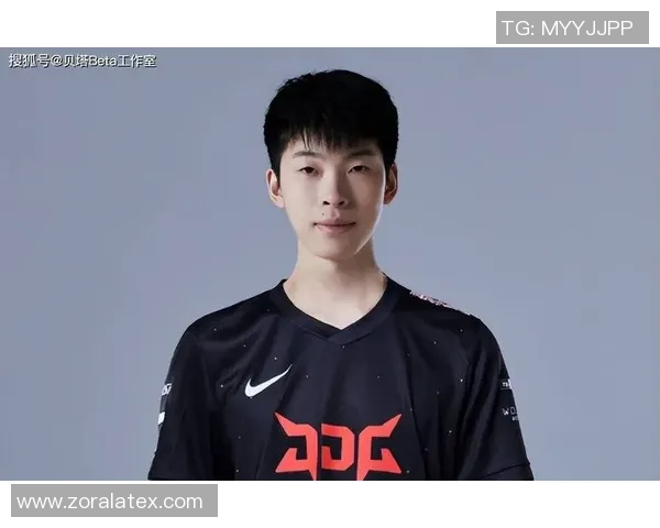 深入分析JDG战队边路渗透打法的战术特点与应用效果